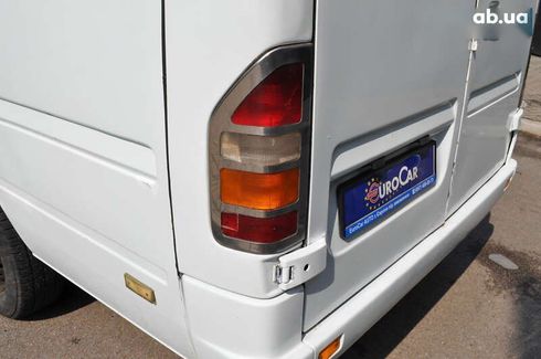 Mercedes-Benz Sprinter 2000 - фото 23