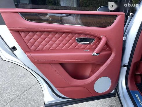 Bentley Bentayga 2017 - фото 24