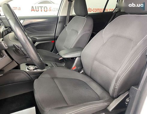 Ford Focus 2018 - фото 7