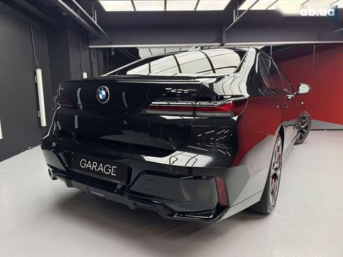 BMW 7 серия 2024 - фото 18