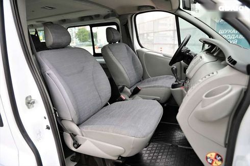 Renault Trafic 2009 - фото 8