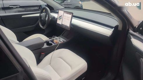 Tesla Model Y 2023 - фото 3