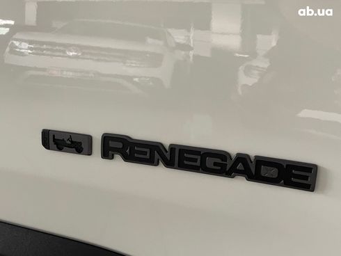 Jeep Renegade 2020 белый - фото 14