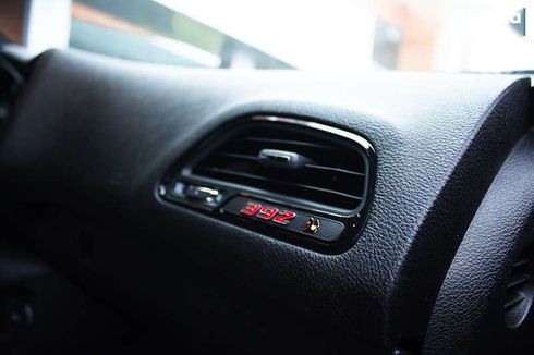 Dodge Challenger 2021 - фото 20