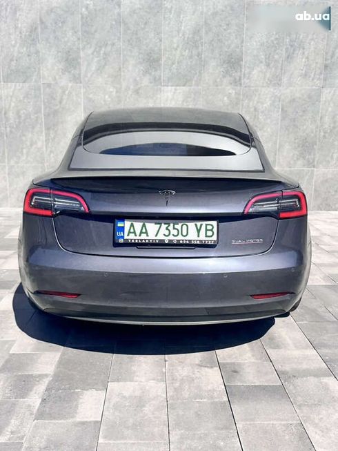 Tesla Model 3 2022 - фото 17