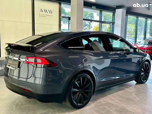 Tesla Model X 2018 - фото 13