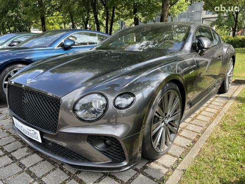 Bentley Continental GT 2022 - фото 13