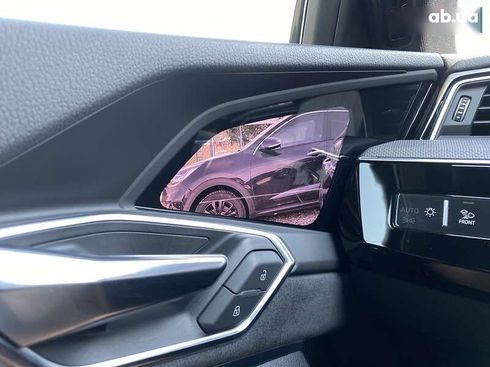 Audi Q4 Sportback e-tron 2022 - фото 10