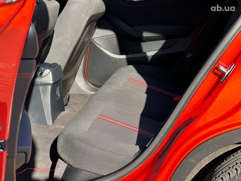 BMW X1 2013 оранжевый - фото 15