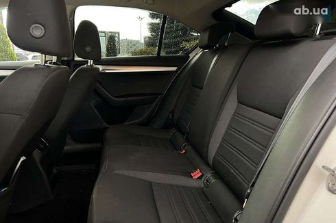 Skoda Octavia 2019 - фото 22