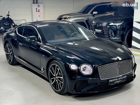 Bentley Continental GT 2020 - фото 8