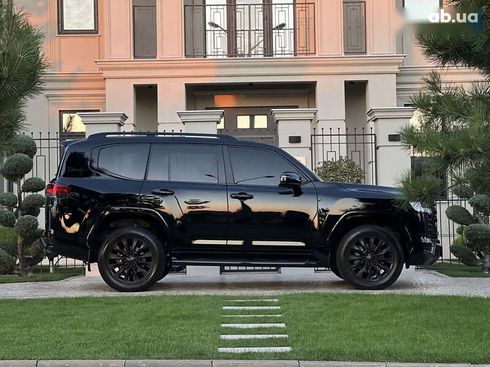 Toyota Land Cruiser 2021 - фото 17