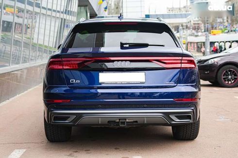 Audi Q8 2021 - фото 5