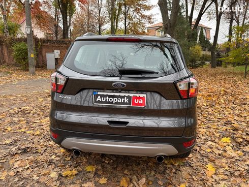 Ford Kuga 2019 серый - фото 7