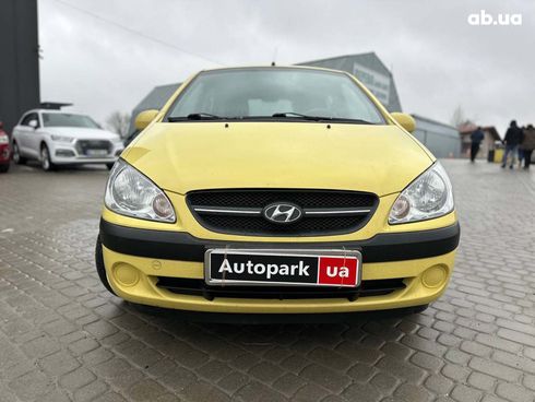 Hyundai Getz 2010 желтый - фото 2