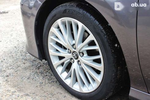 Toyota Camry 2018 - фото 9