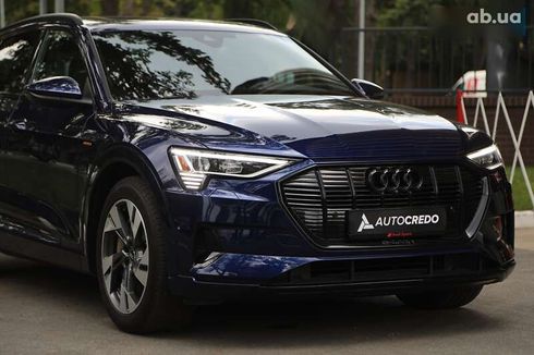 Audi E-Tron 2022 - фото 7