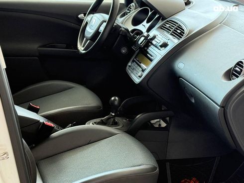 SEAT Altea 2015 белый - фото 16