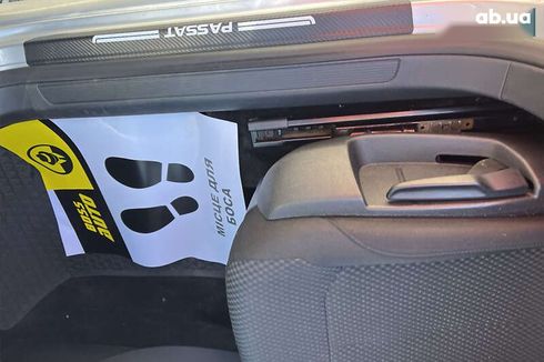 Volkswagen Passat 2012 - фото 25