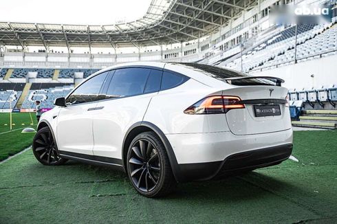 Tesla Model X 2017 - фото 2