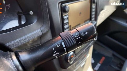 Toyota Avensis 2009 - фото 23