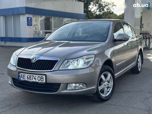 Skoda Octavia 2012 - фото 2