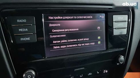 Skoda Octavia 2019 - фото 17