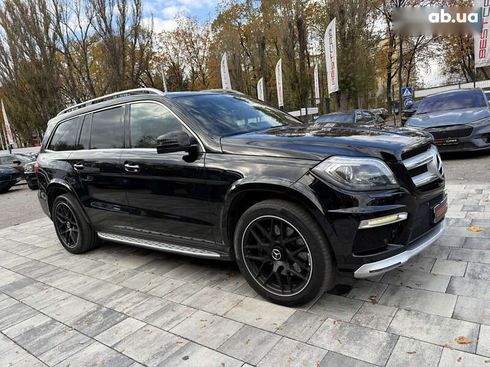 Mercedes-Benz GL-Класс 2015 - фото 8