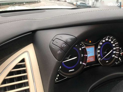 Infiniti QX80 2019 - фото 22