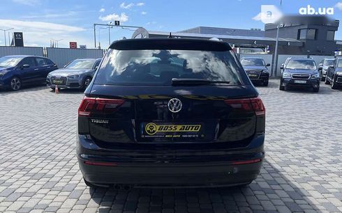 Volkswagen Tiguan 2017 - фото 5