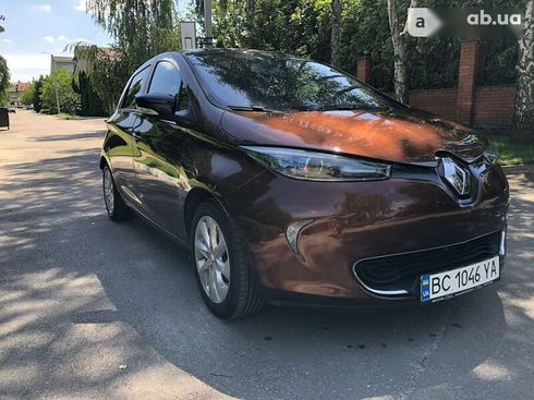 Renault Zoe 2015 - фото 3