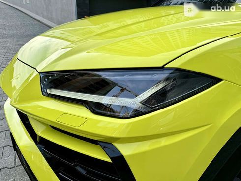 Lamborghini Urus 2020 - фото 17
