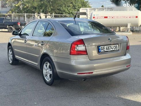Skoda Octavia 2012 - фото 12