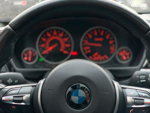 BMW 3 серия 2013 черный - фото 23