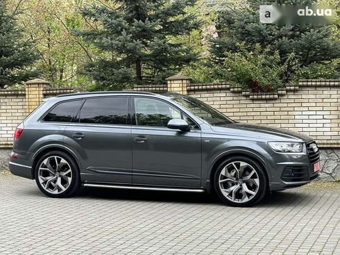 Audi Q7 2018 - фото 24