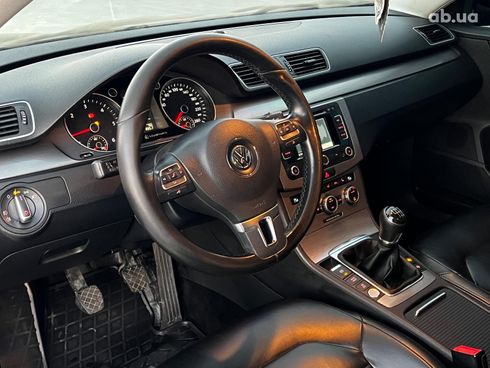 Volkswagen passat b7 2014 синий - фото 15