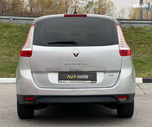 Renault Scenic 2010 - фото 12