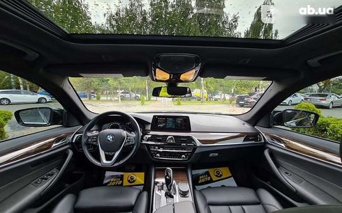 BMW 5 серия 2018 - фото 11