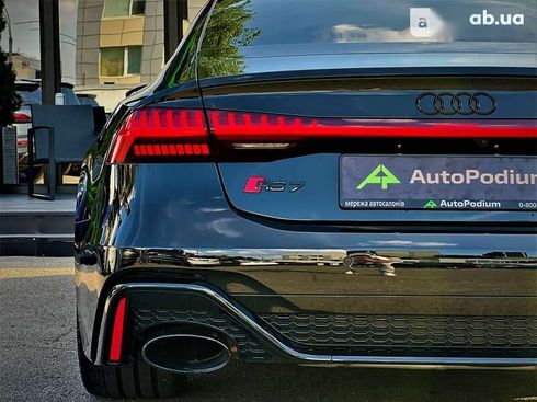 Audi RS7 2020 - фото 16
