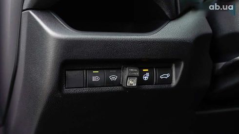 Toyota RAV4 2021 - фото 19