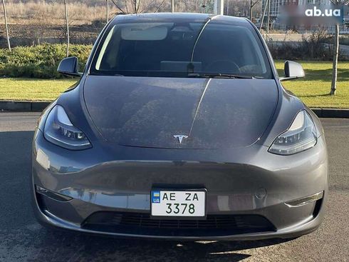 Tesla Model Y 2023 - фото 2