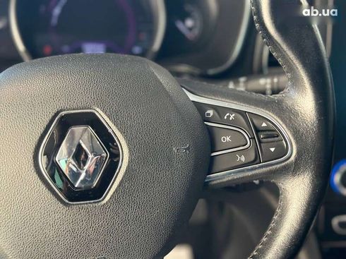 Renault Megane 2018 - фото 24