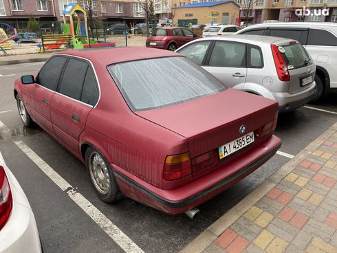 BMW 5 серия 1993 вишневый - фото 6