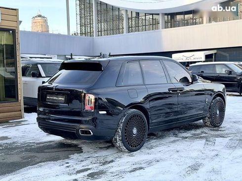 Rolls-Royce Cullinan 2019 - фото 13