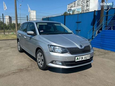 Skoda Fabia 2016 - фото 3