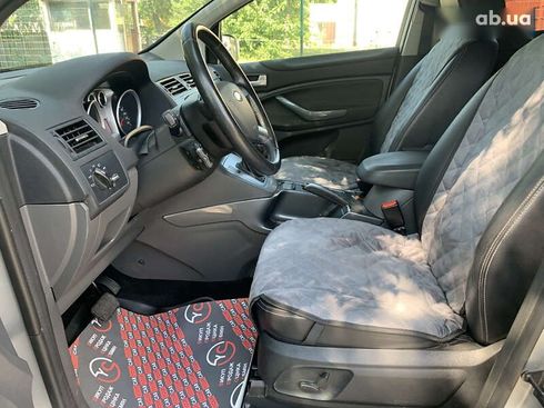 Ford Kuga 2012 - фото 25