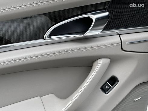 Porsche Panamera 2010 белый - фото 20
