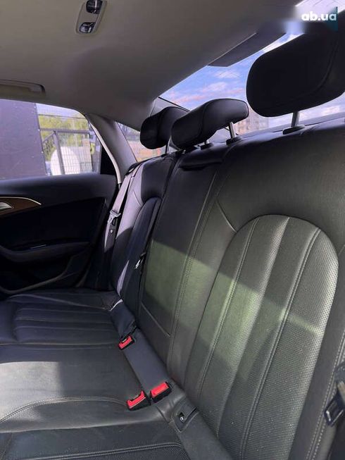Audi A6 2015 - фото 16