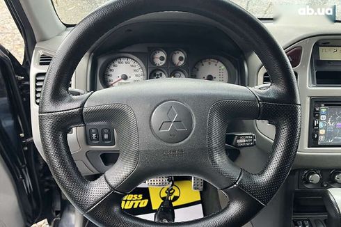 Mitsubishi Pajero 2001 - фото 13