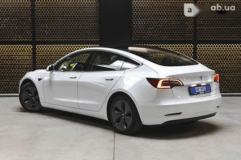 Tesla Model 3 2020 - фото 13